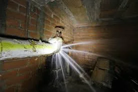 leaking-water-line-underground